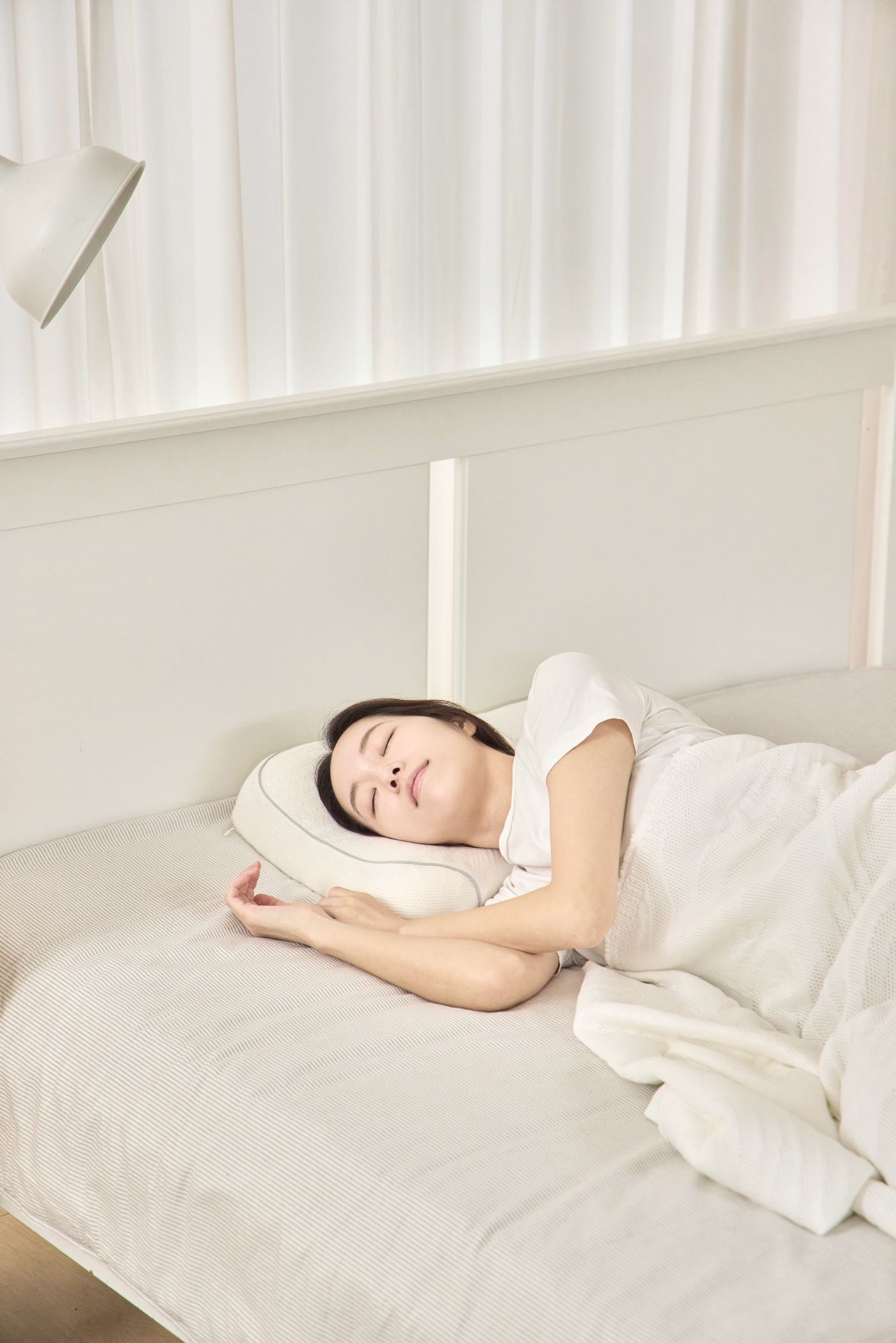 Asleep on SOOMGYEOL SHIM